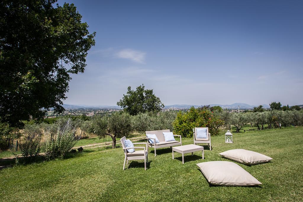 Country House Poggio Fiorito Асизи Екстериор снимка